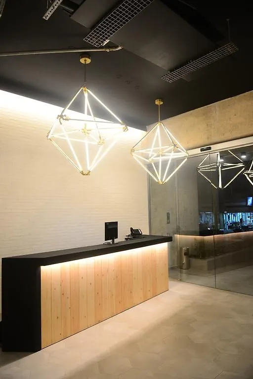 ***  41 Twelve Aparthotel Beirut Lebanon
