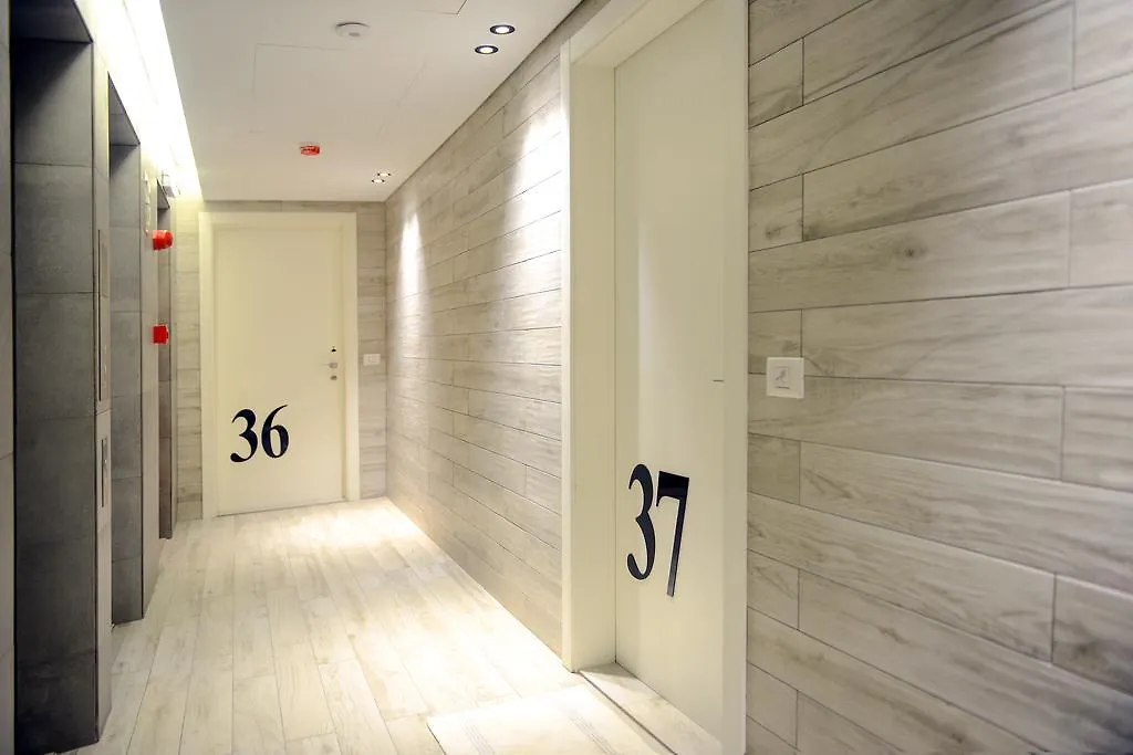 41 Twelve Aparthotel Beirut