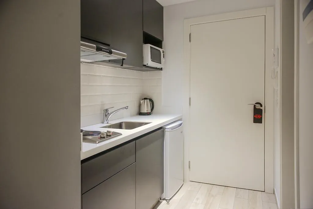 41 Twelve Aparthotel Beirut